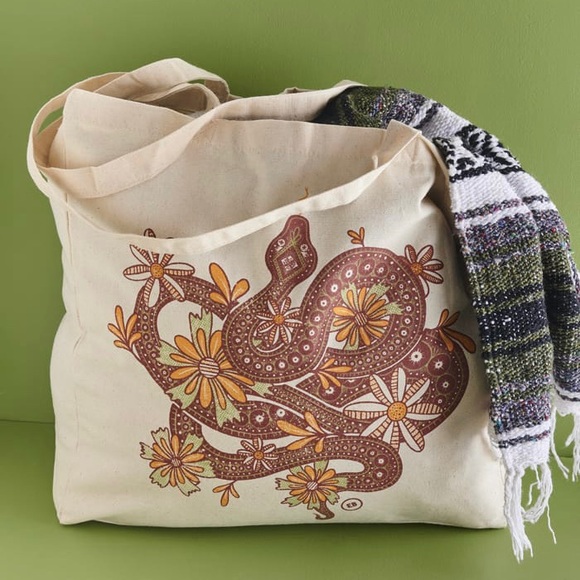 Earthbound Trading Co Tote Bag Snake & Flowers Design - Picture 1 of 7